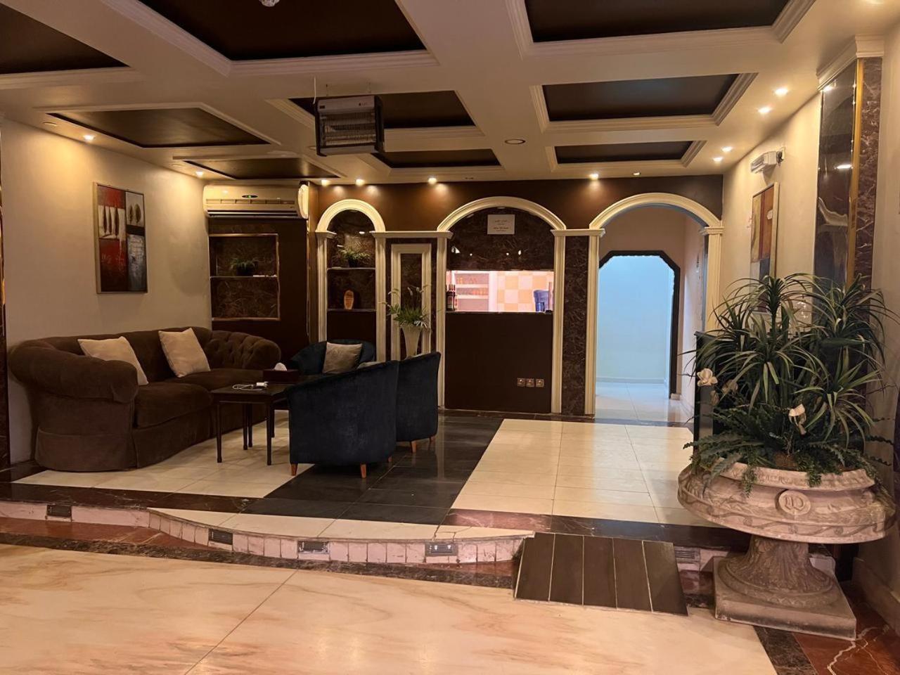 Al Fanar Al Alamaya 3- Hay'Aa Malakeya Entrance Yanbu Exteriör bild